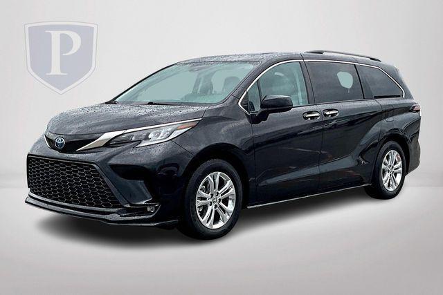 used 2023 Toyota Sienna car, priced at $44,000