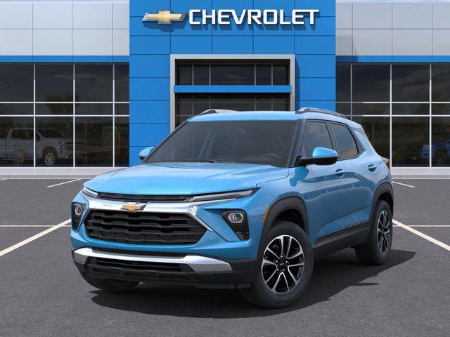 new 2025 Chevrolet TrailBlazer car, priced at $26,015