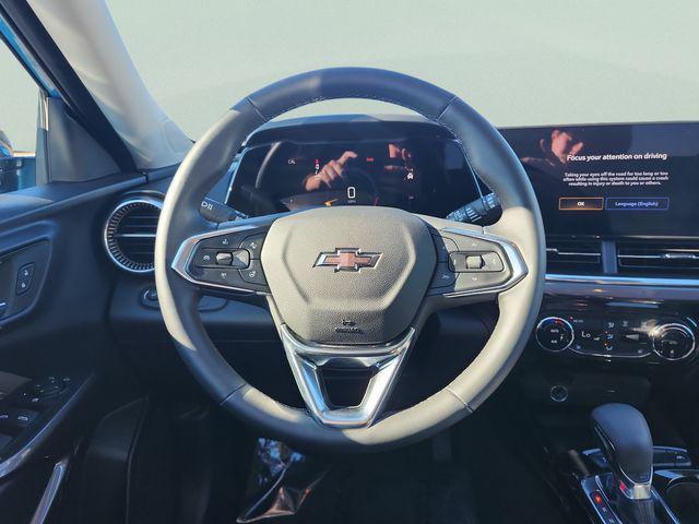 used 2025 Chevrolet Trax car, priced at $24,900