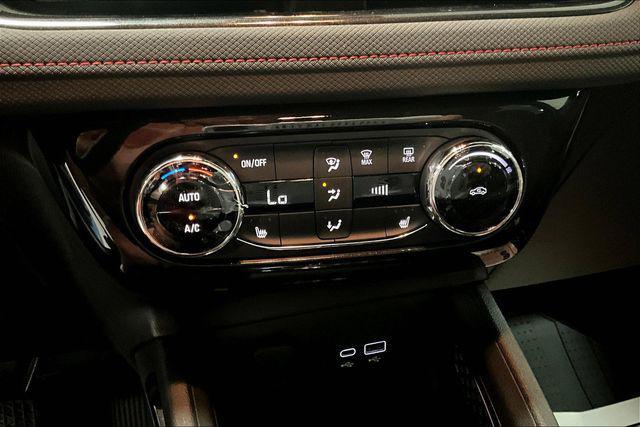 new 2025 Chevrolet TrailBlazer car, priced at $31,445