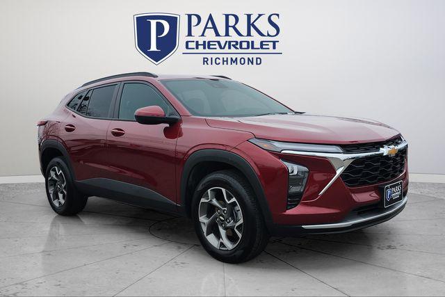 used 2025 Chevrolet Trax car, priced at $20,900