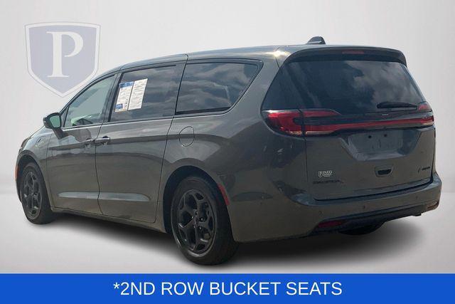 used 2022 Chrysler Pacifica Hybrid car, priced at $27,500