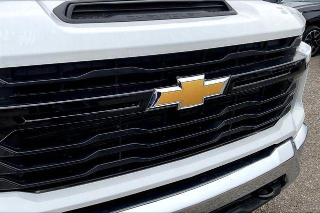 new 2024 Chevrolet Silverado 3500 car, priced at $58,994