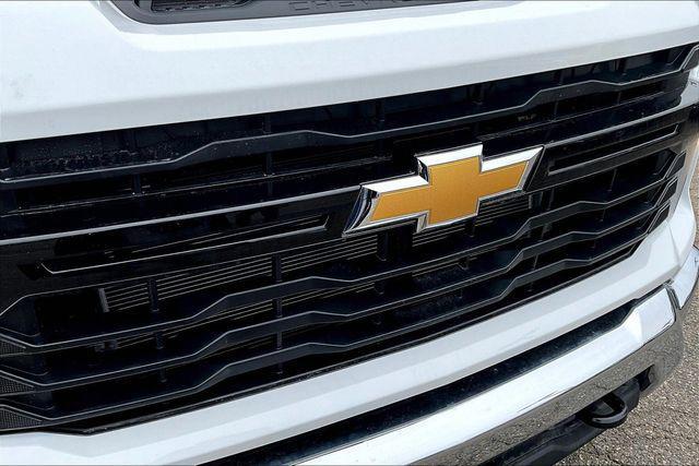 new 2025 Chevrolet Silverado 3500 car, priced at $50,143