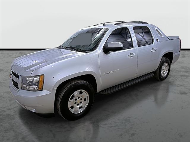 used 2013 Chevrolet Avalanche car, priced at $16,875