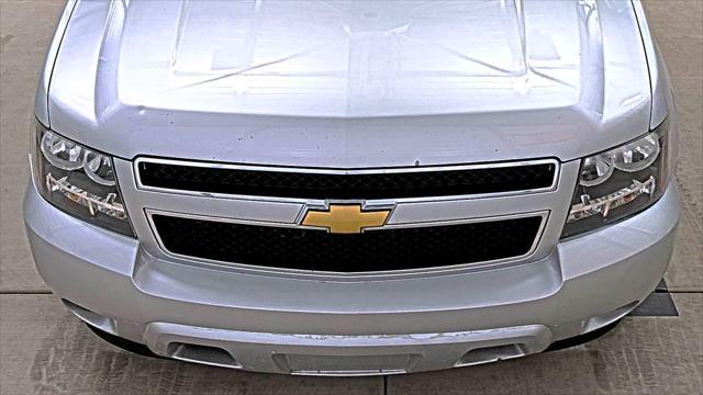 used 2013 Chevrolet Avalanche car, priced at $16,875