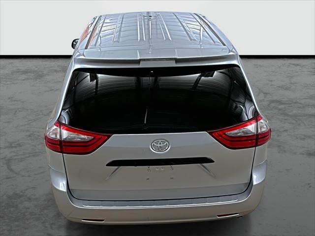 used 2020 Toyota Sienna car, priced at $28,575