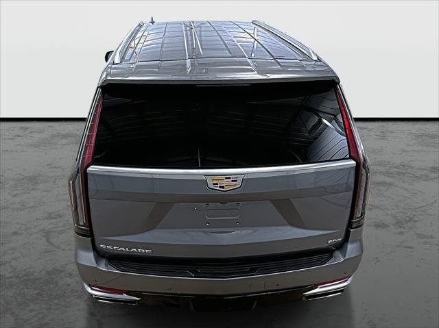 used 2022 Cadillac Escalade ESV car, priced at $62,875