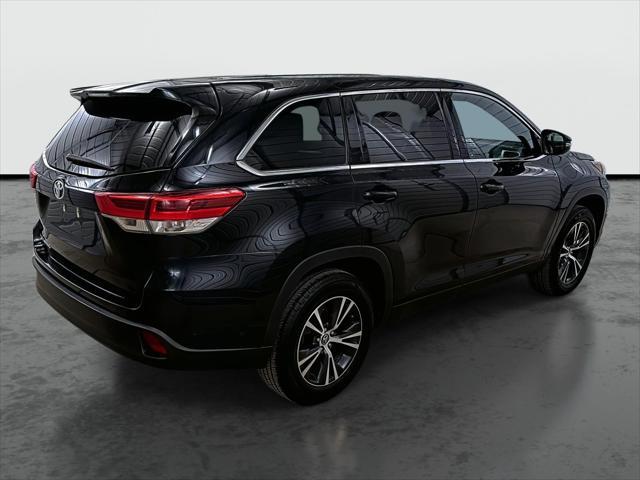 used 2019 Toyota Highlander car, priced at $19,575