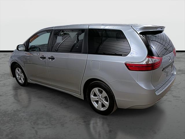 used 2020 Toyota Sienna car, priced at $26,975