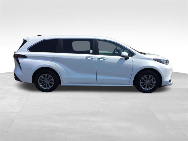 used 2024 Toyota Sienna car, priced at $44,999