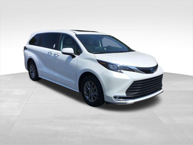 used 2024 Toyota Sienna car, priced at $44,999