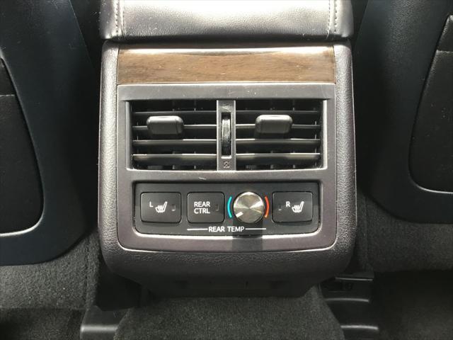 used 2016 Toyota Avalon Hybrid car, priced at $19,799