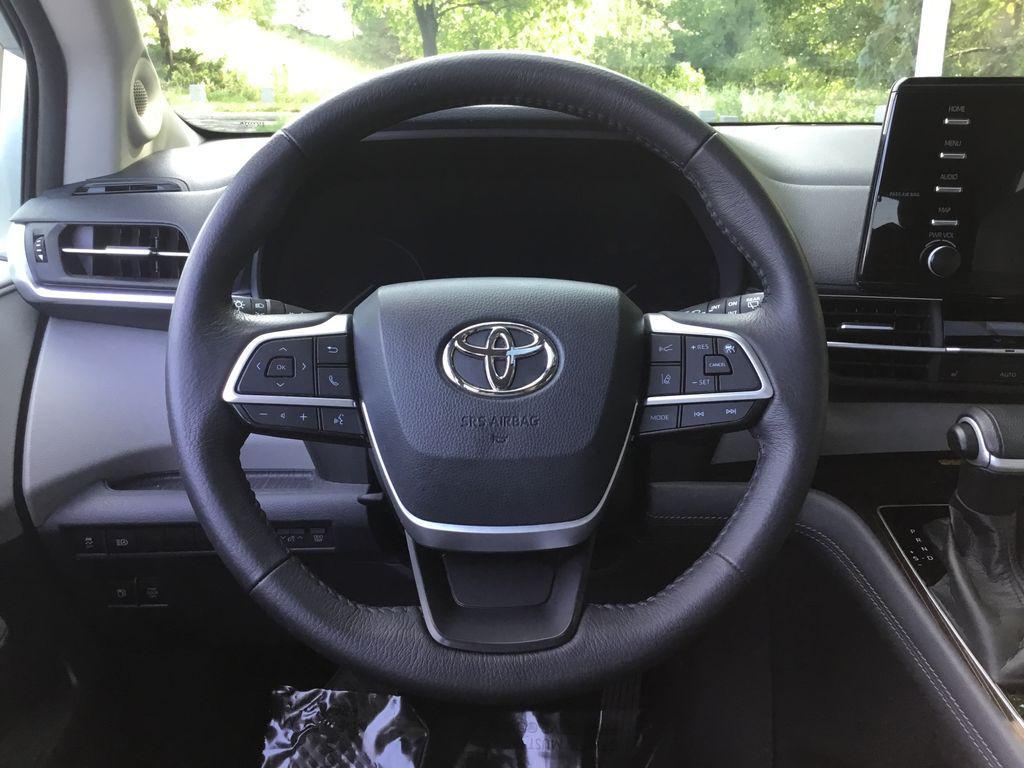 used 2021 Toyota Sienna car, priced at $39,499