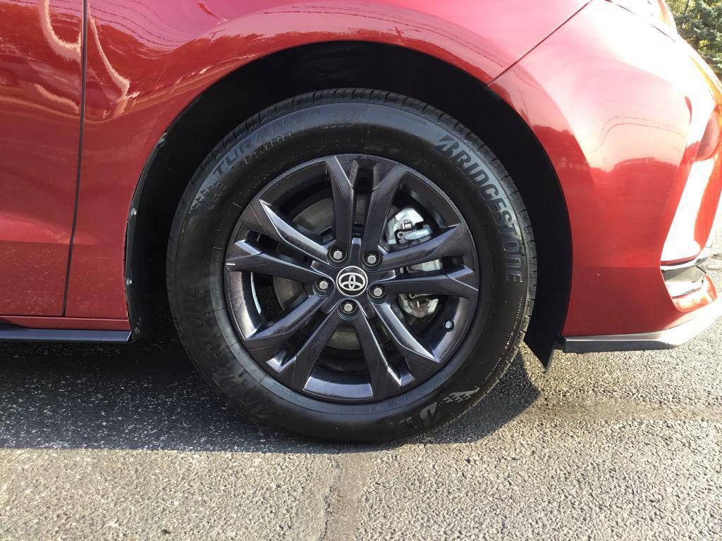 used 2024 Toyota Sienna car, priced at $47,999