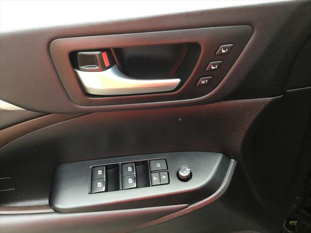 used 2018 Toyota Highlander car, priced at $36,999
