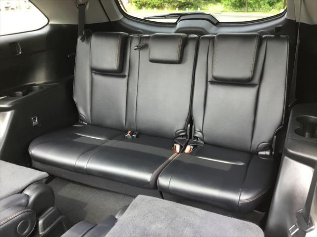 used 2018 Toyota Highlander car, priced at $36,999