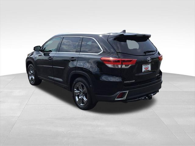 used 2018 Toyota Highlander car, priced at $36,999