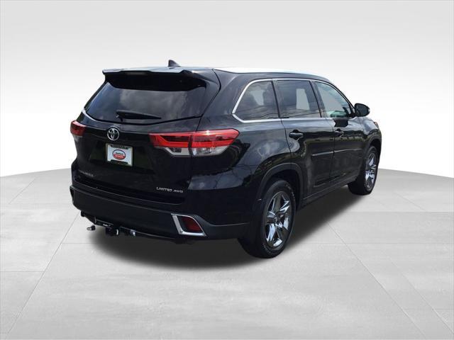 used 2018 Toyota Highlander car, priced at $36,999