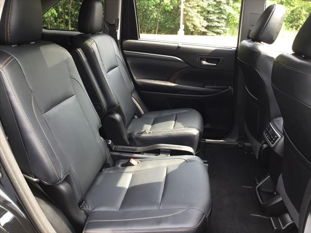 used 2018 Toyota Highlander car, priced at $36,999