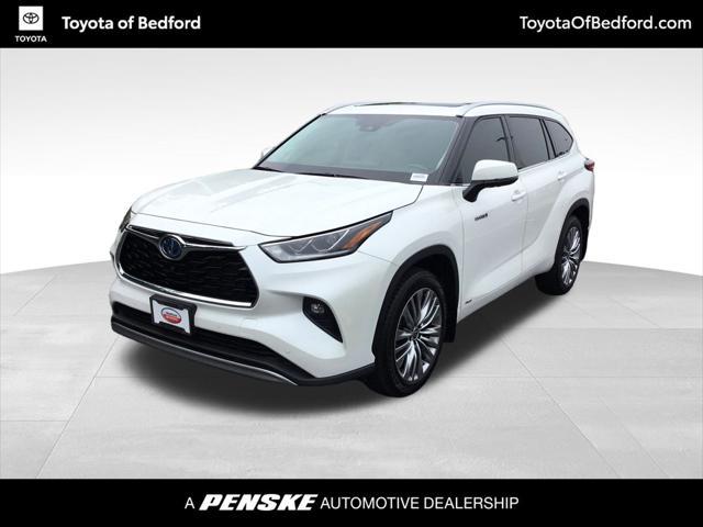 used 2021 Toyota Highlander Hybrid car, priced at $45,499
