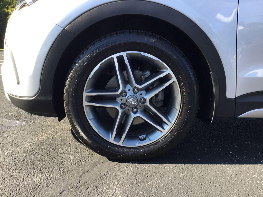 used 2018 Hyundai Santa Fe car, priced at $20,877
