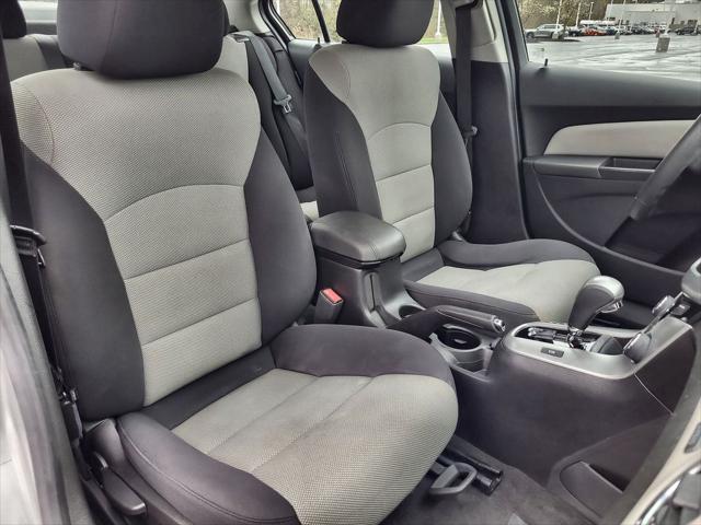 used 2014 Chevrolet Cruze car, priced at $6,499