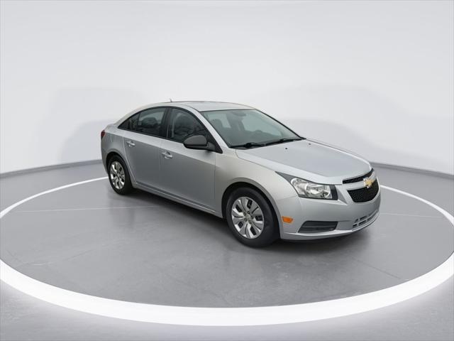 used 2014 Chevrolet Cruze car, priced at $6,499