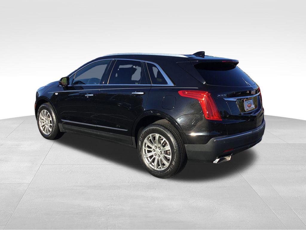 used 2018 Cadillac XT5 car, priced at $17,499