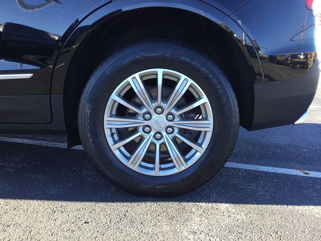 used 2018 Cadillac XT5 car, priced at $17,499