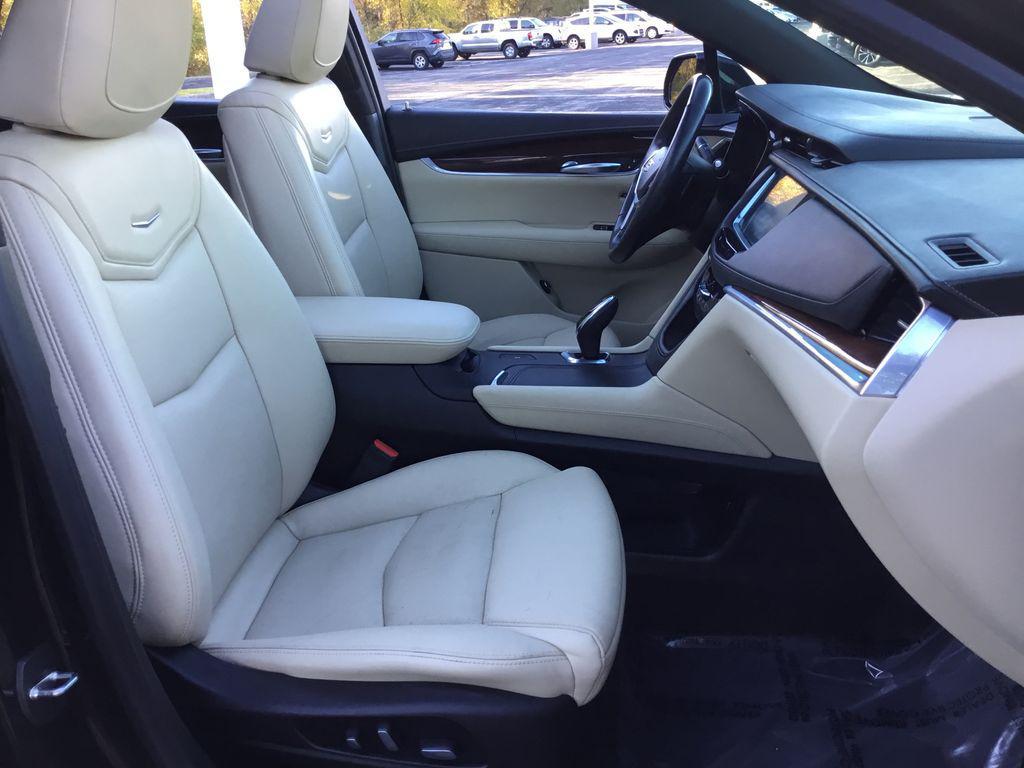 used 2018 Cadillac XT5 car, priced at $17,499