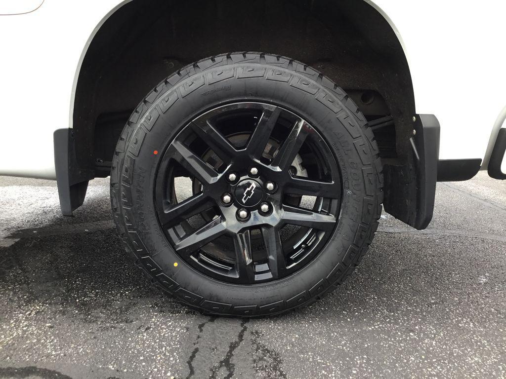 used 2024 Chevrolet Silverado 1500 car, priced at $42,399