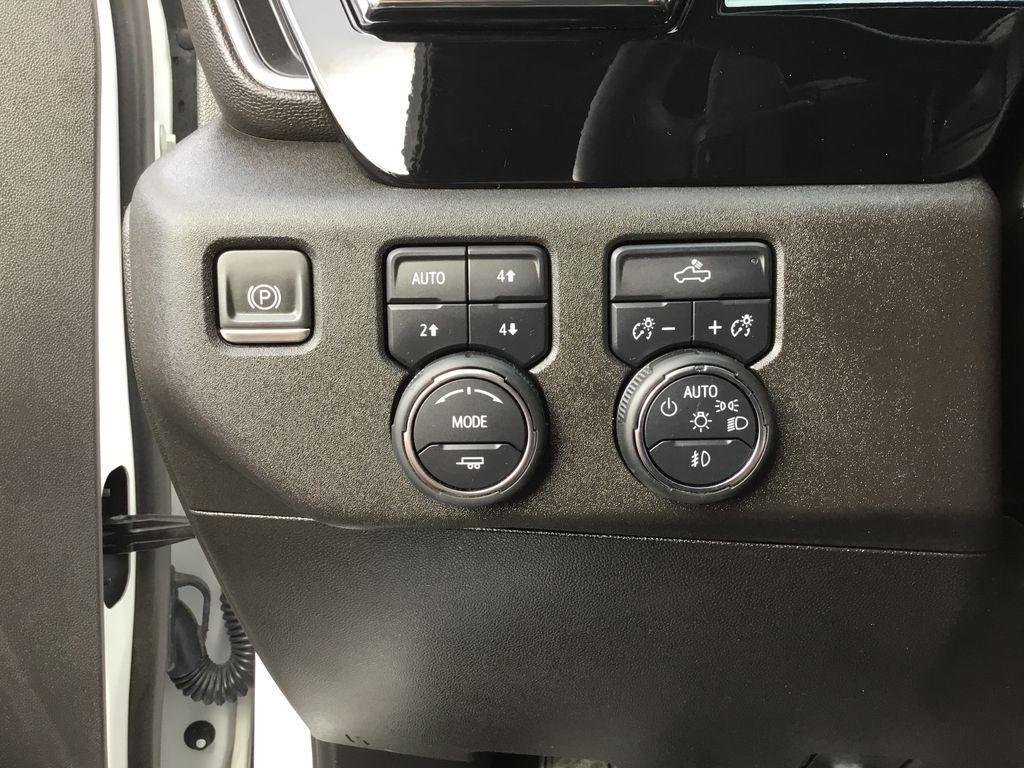 used 2024 Chevrolet Silverado 1500 car, priced at $42,399