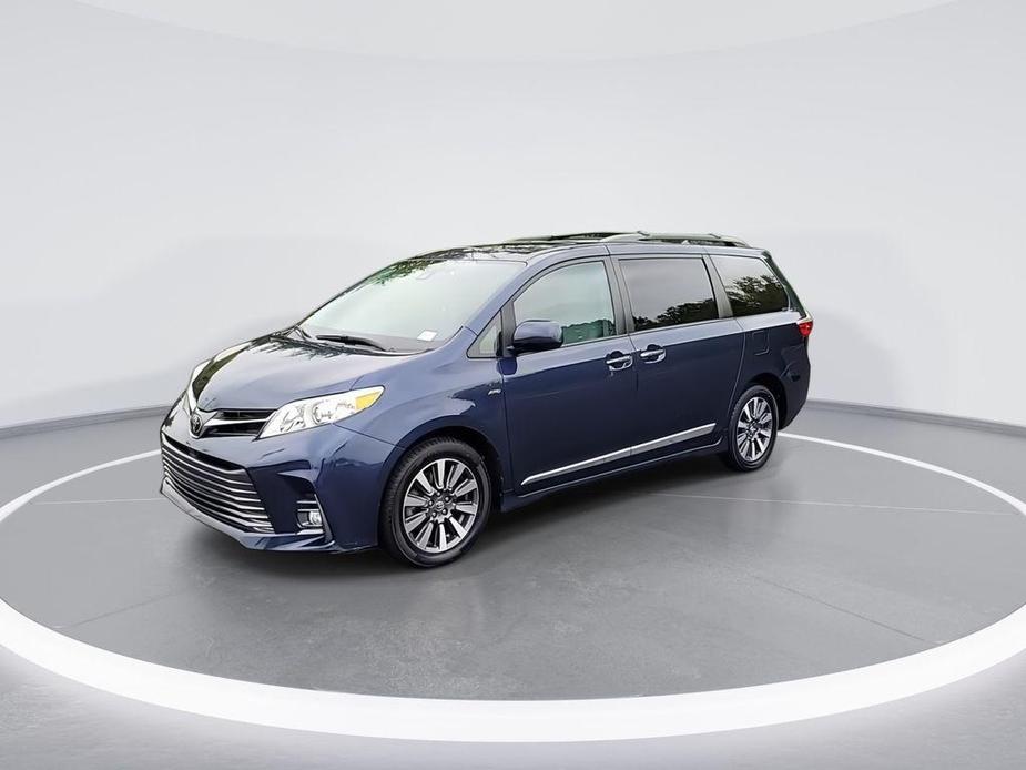 used 2018 Toyota Sienna car, priced at $29,997