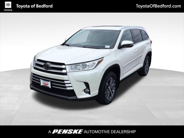 used 2019 Toyota Highlander car, priced at $26,599