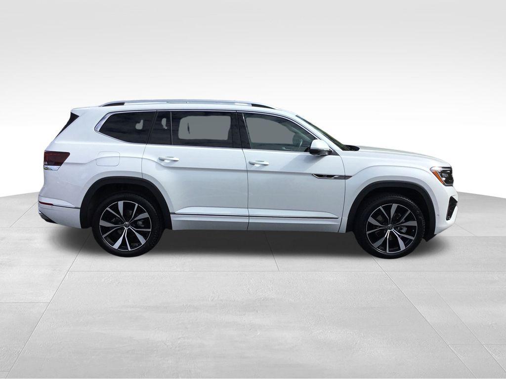 used 2024 Volkswagen Atlas car, priced at $41,899