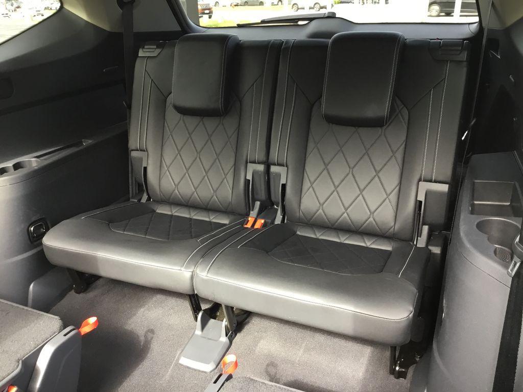 used 2024 Volkswagen Atlas car, priced at $41,899