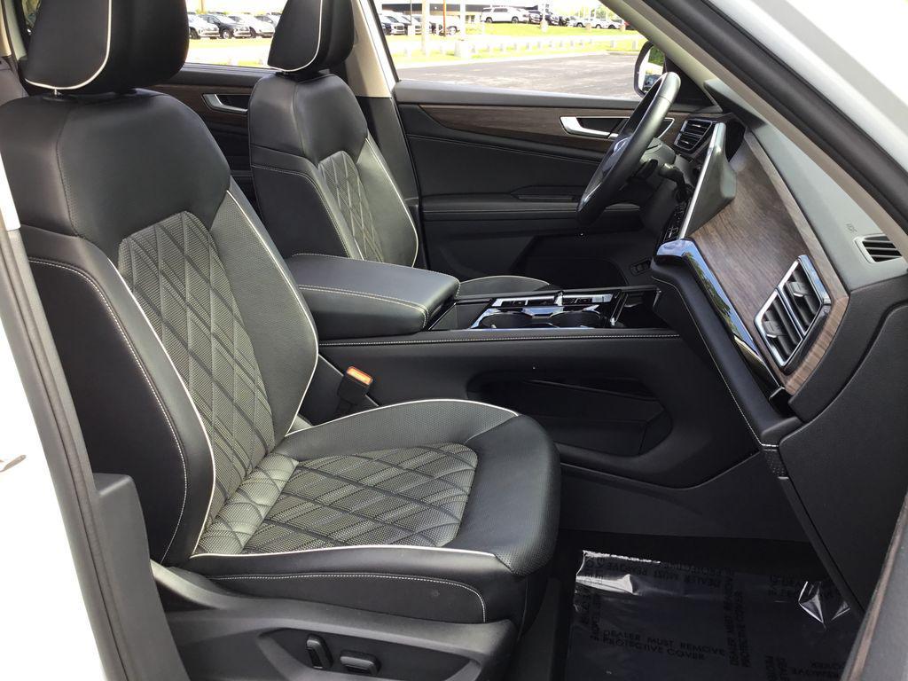 used 2024 Volkswagen Atlas car, priced at $41,899