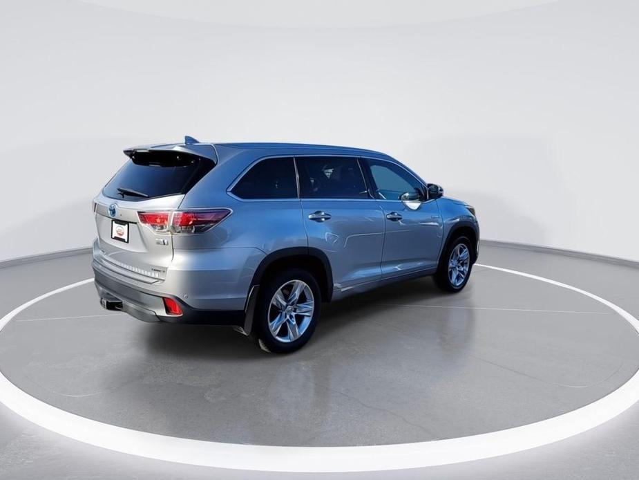 used 2015 Toyota Highlander Hybrid car, priced at $17,997