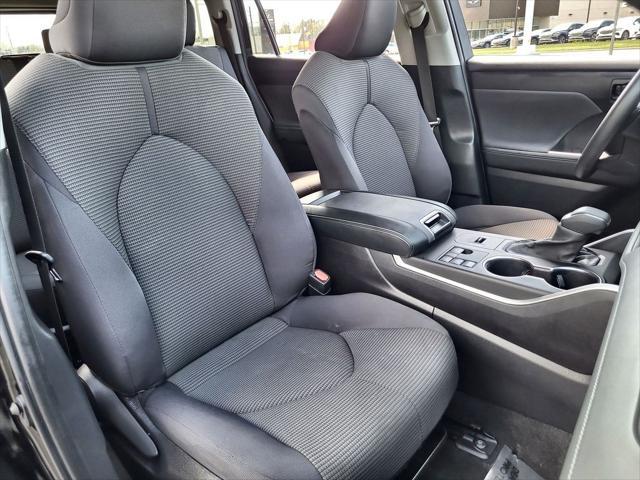 used 2023 Toyota Highlander Hybrid car, priced at $38,999