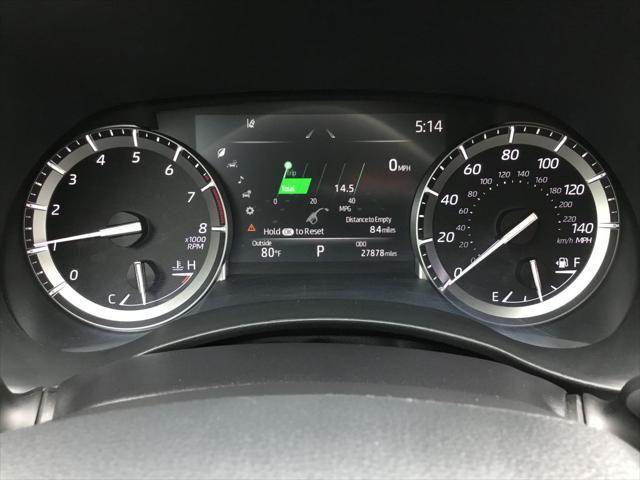 used 2022 Toyota Highlander car, priced at $39,999
