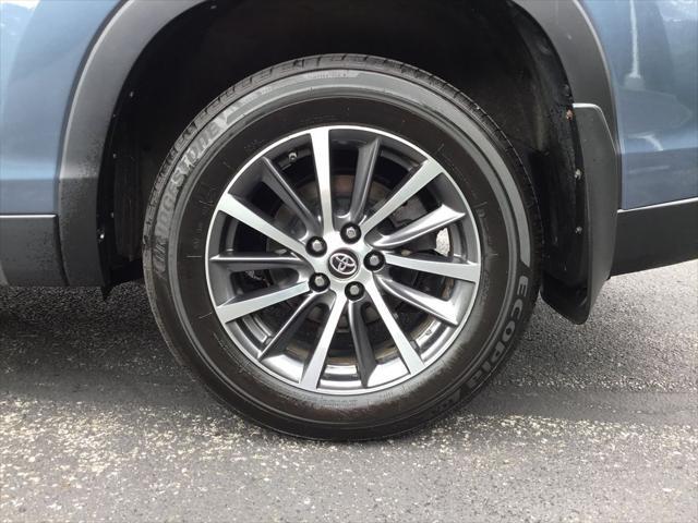 used 2019 Toyota Highlander car, priced at $22,999
