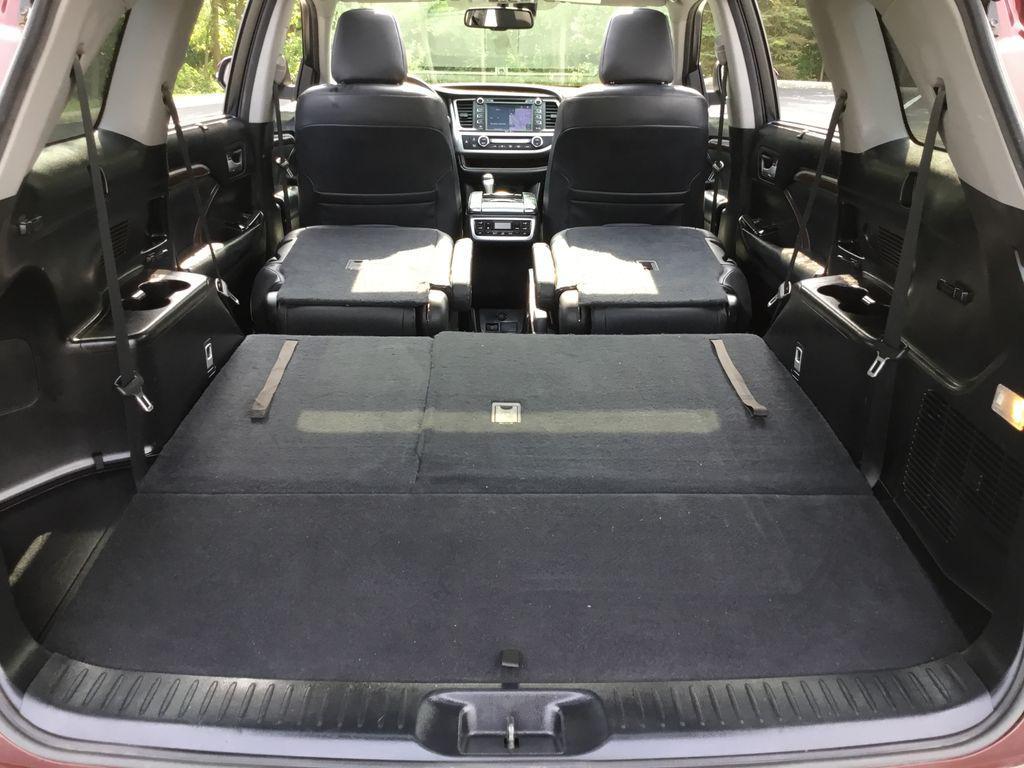 used 2015 Toyota Highlander car, priced at $18,799
