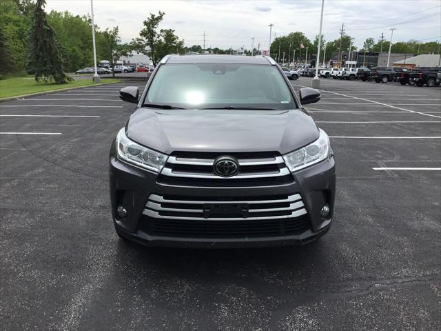 used 2017 Toyota Highlander car, priced at $19,999