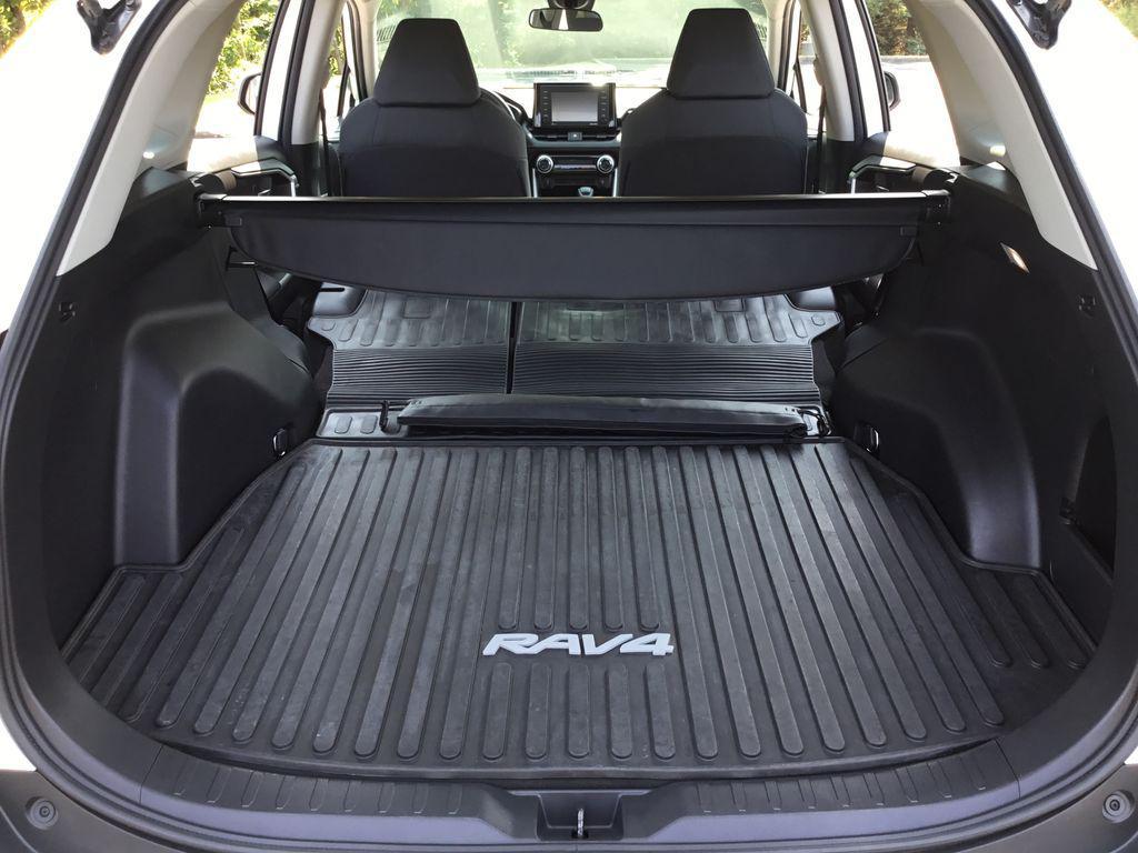 used 2022 Toyota RAV4 car, priced at $31,999