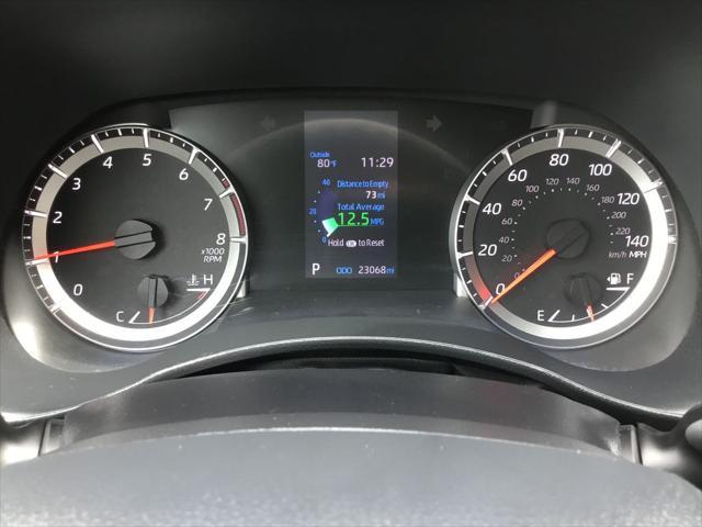 used 2022 Toyota Highlander car, priced at $34,299