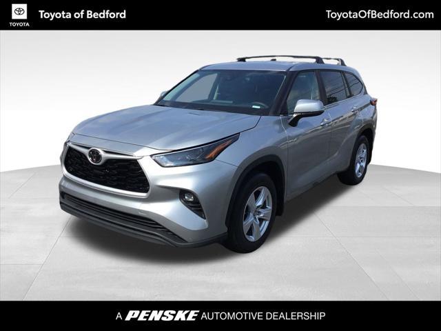 used 2023 Toyota Highlander car, priced at $34,999