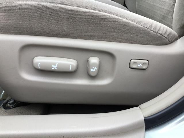 used 2005 Toyota Camry car, priced at $8,999
