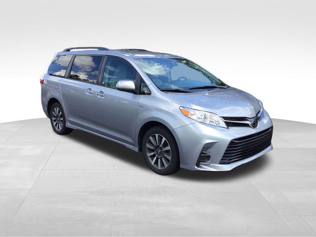 used 2018 Toyota Sienna car, priced at $27,699