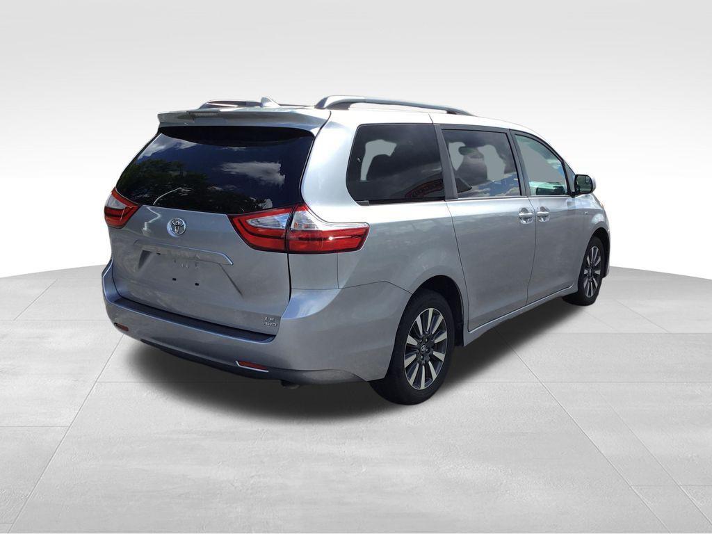 used 2018 Toyota Sienna car, priced at $27,699